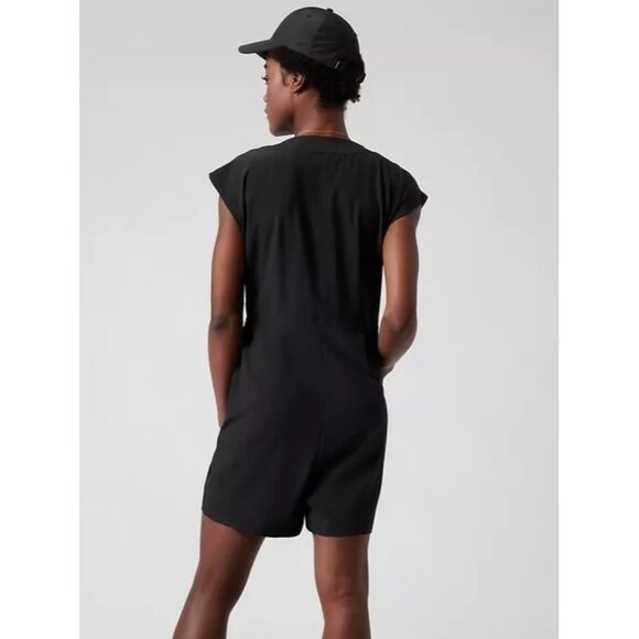 Athleta Marlow Romper Black 1X Sleeveless V-Neck Pockets NEW - Picture 14 of 16